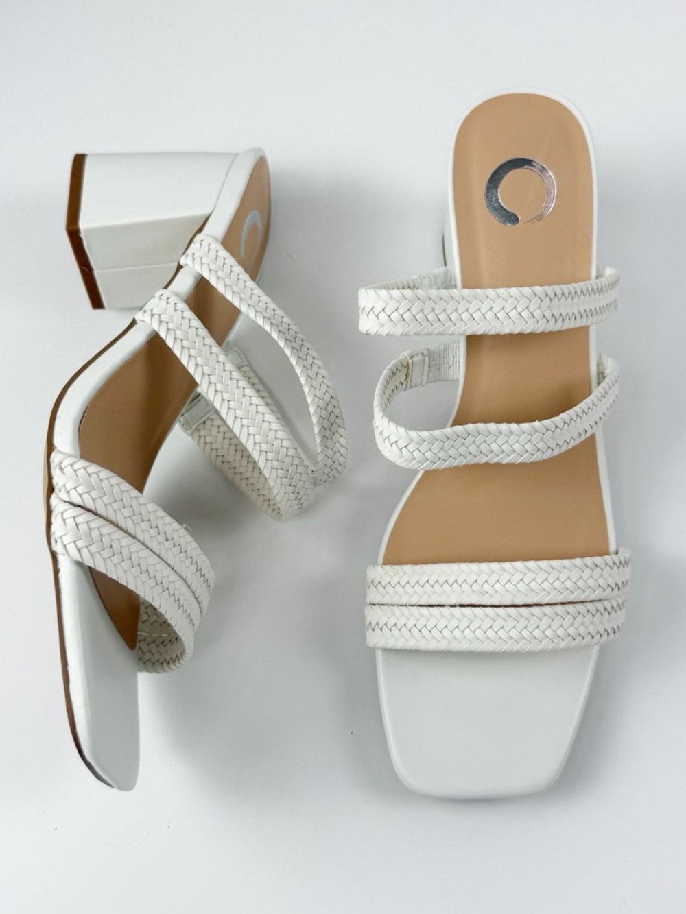 Journee Collection Natia Strappy Block Heel Sandals Womens 9 White NEW